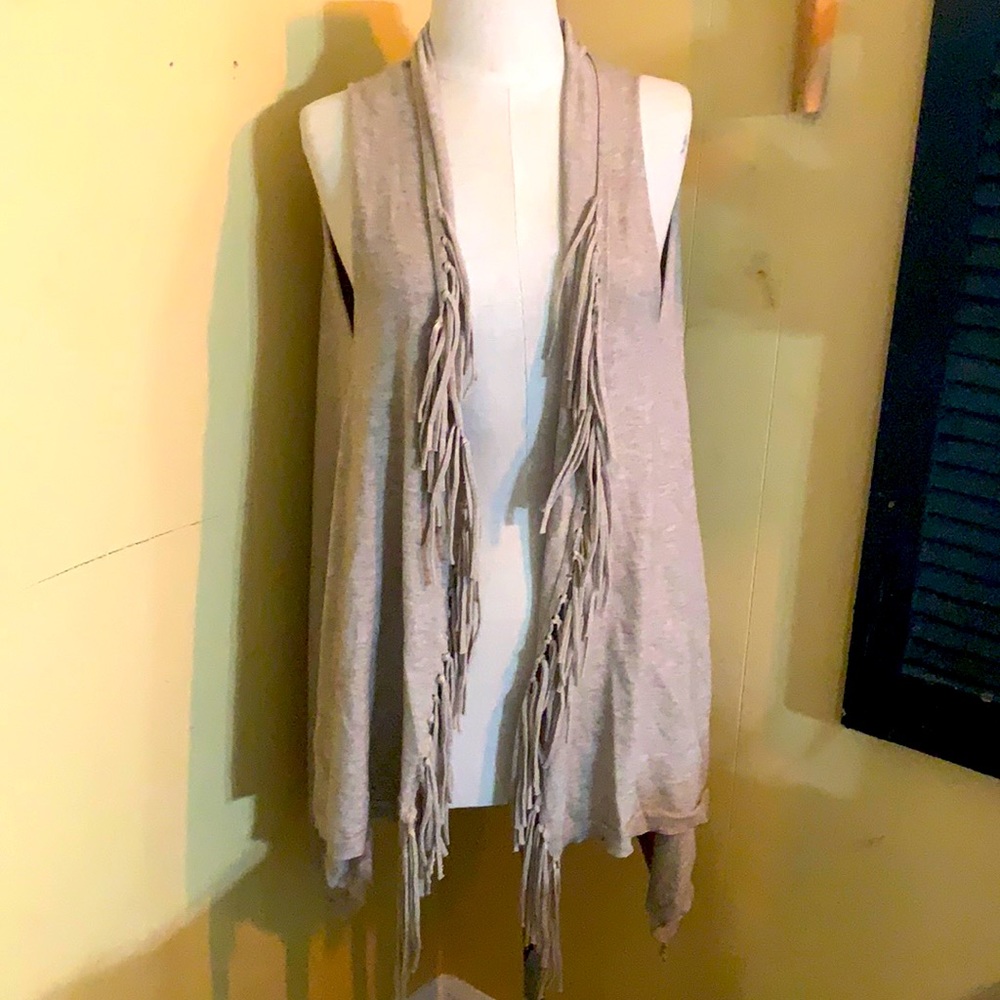 Sweater vest